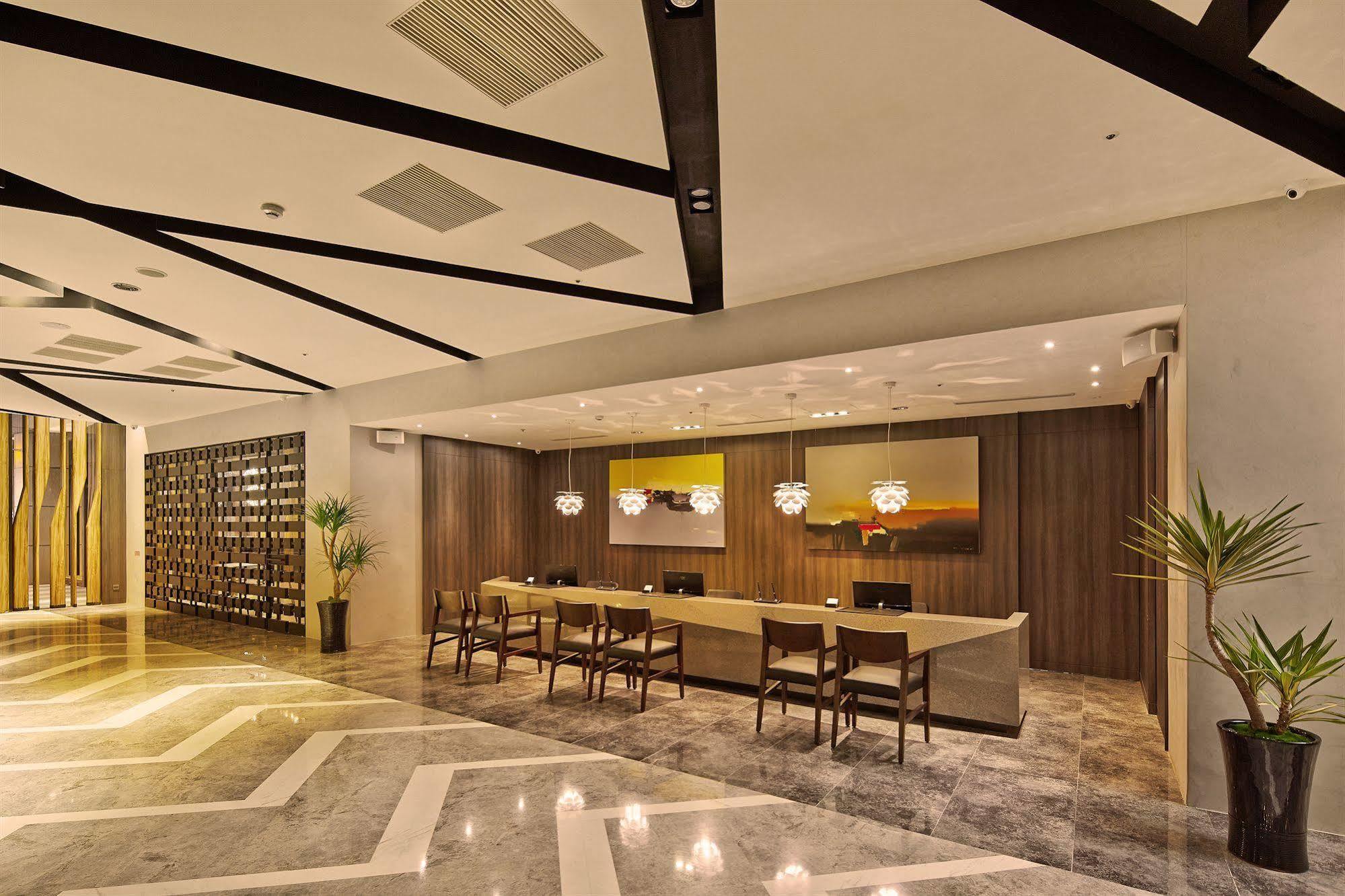 La Vida Hotel Taichung Eksteriør billede